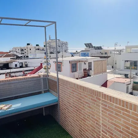 Jimena Sevilla En El Centro De Apartamento